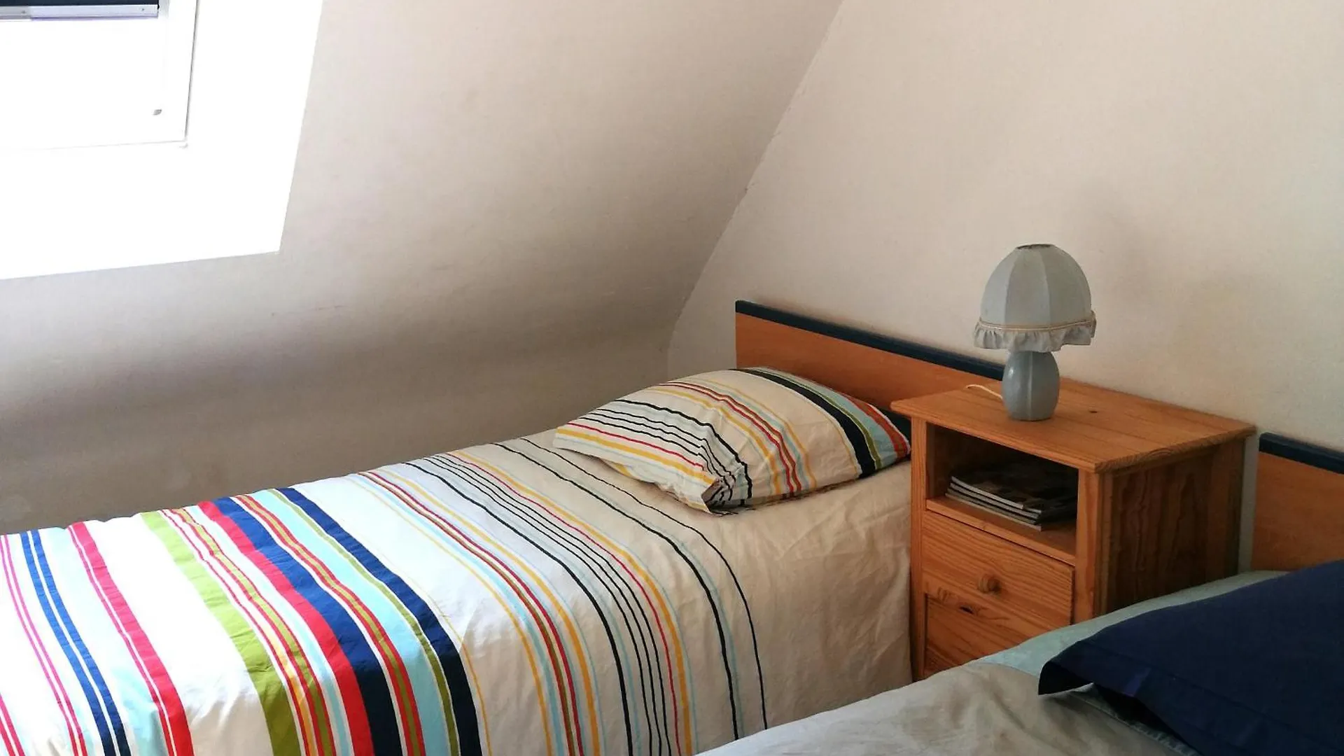 Spacieuse Maison Familiale A Groix Avec Jardin - Fr-1-813-21 France